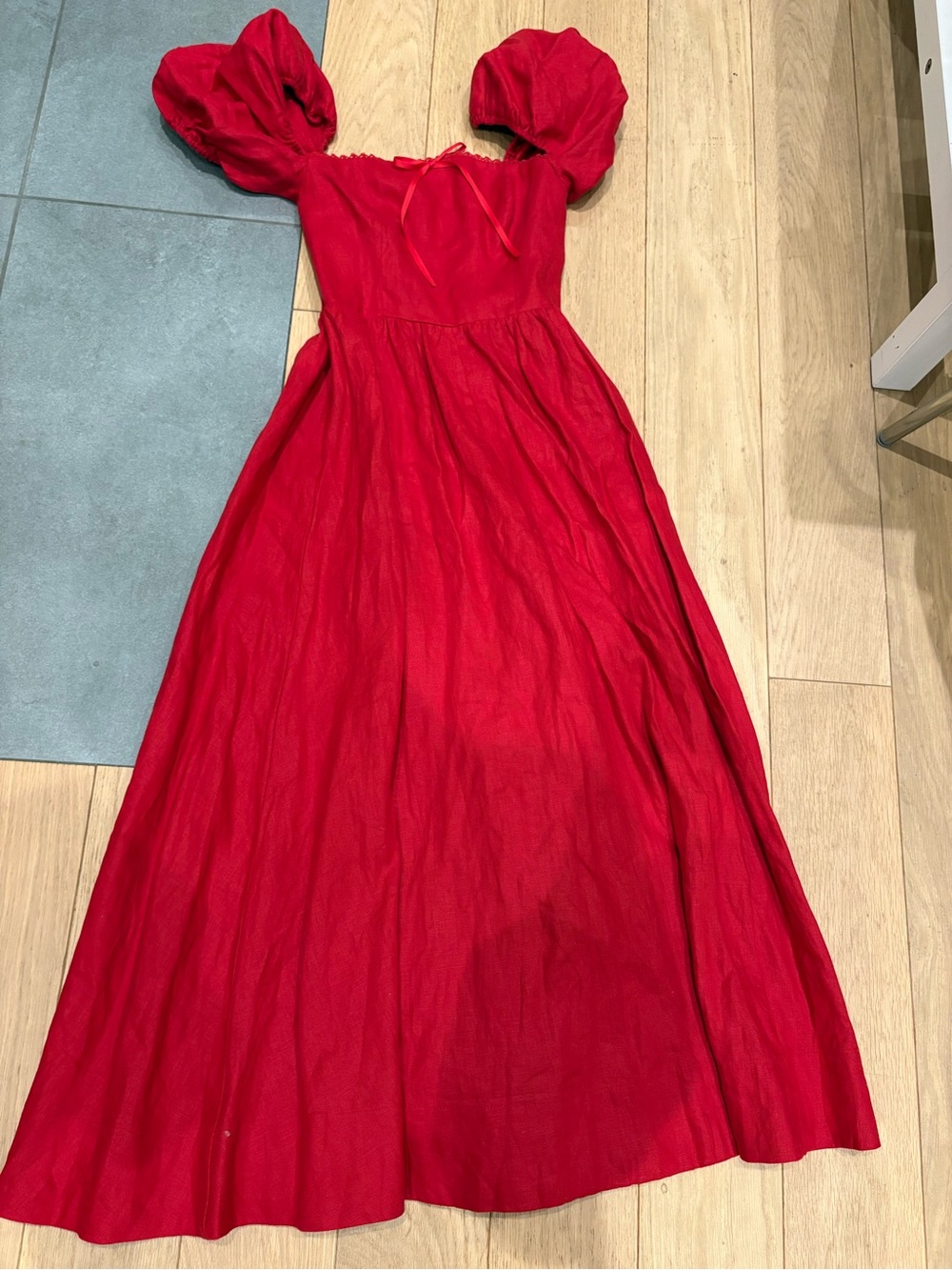Reformation Marella Red Puff-Sleeve Square Neck Linen Midi Dress - Picture 4 of 9
